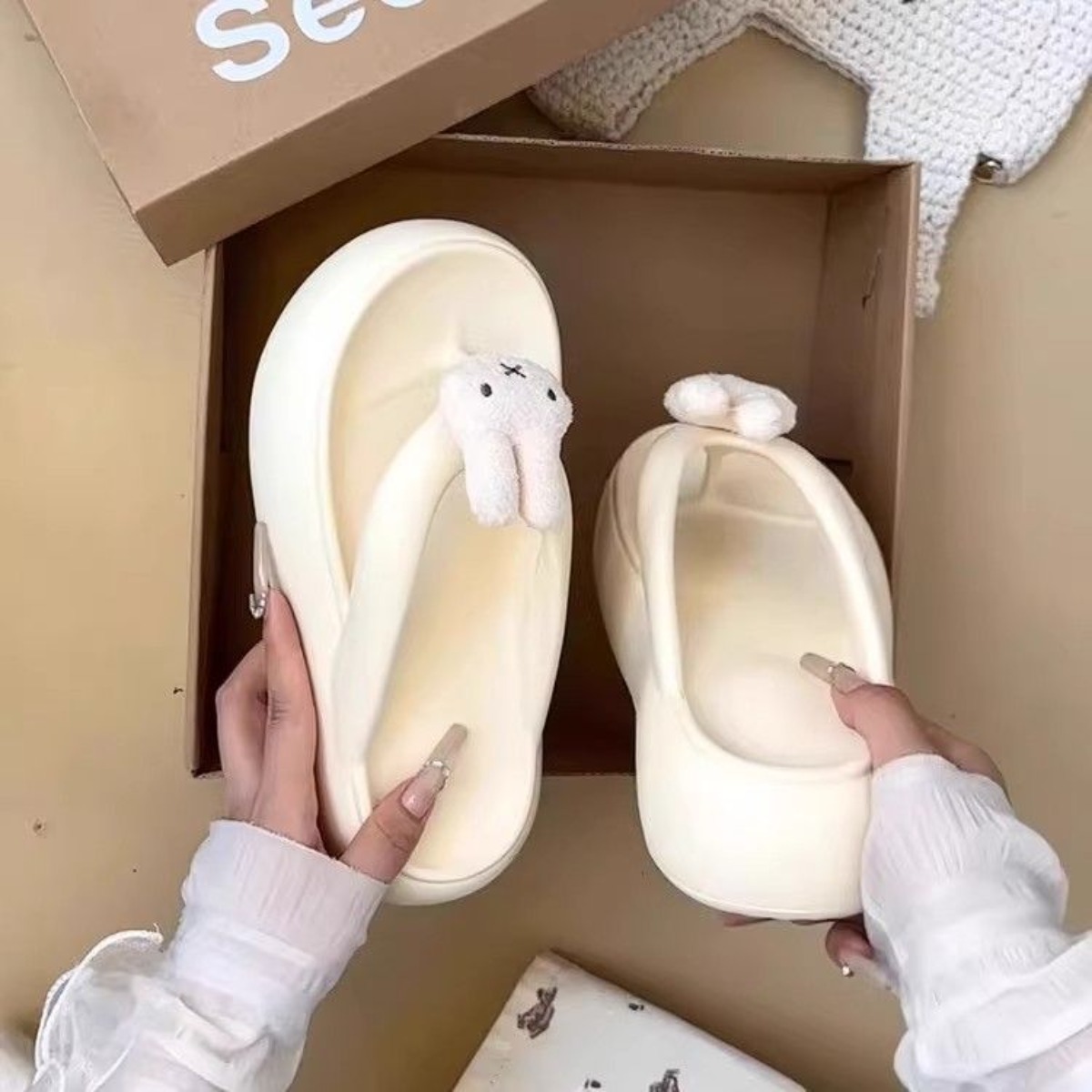 Tongs Kawaii Miffy en EVA – Ad - Summer Away Clothing avis et prix